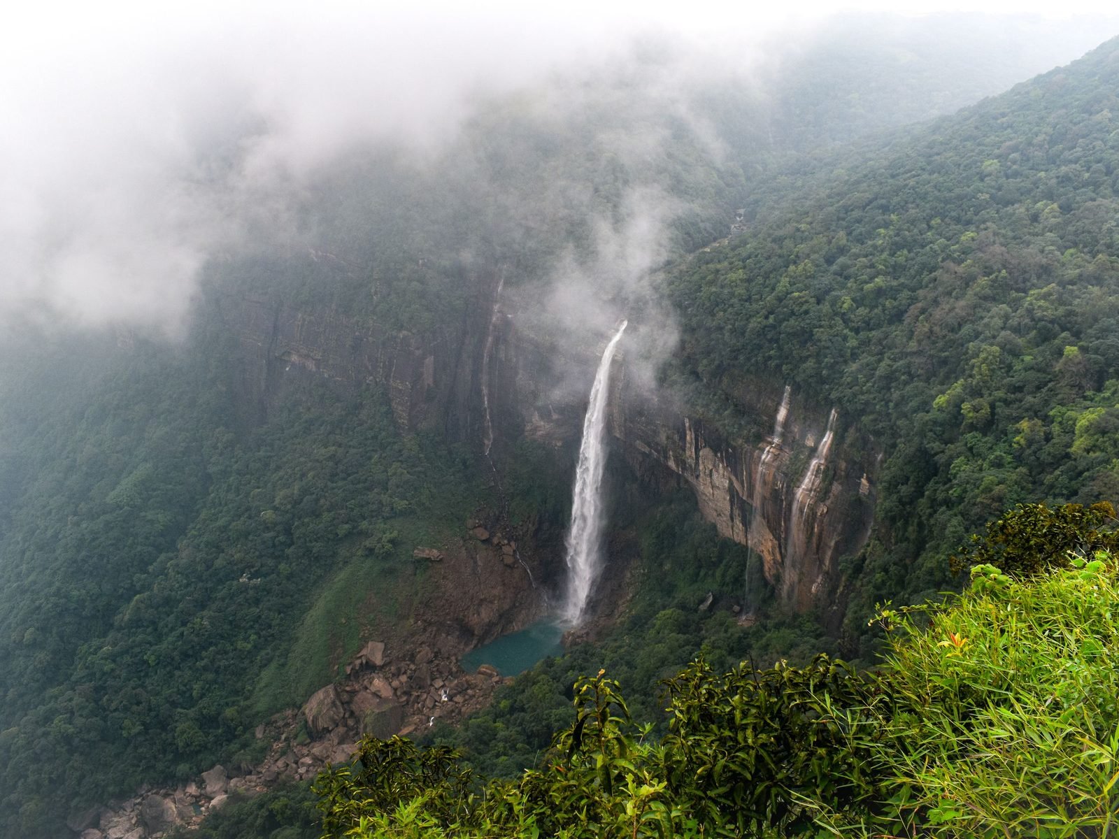 Mist over a gorge in the Khasi Hills, Meghalaya