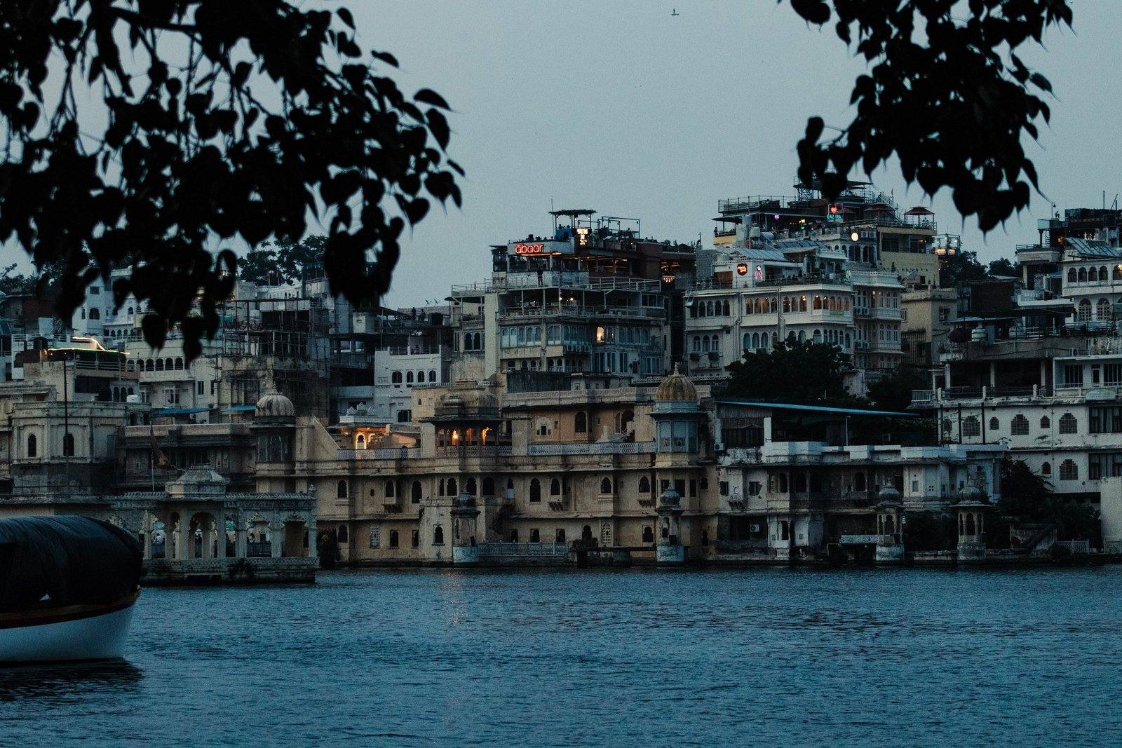 Lake Pichola at dusk, Udaipur